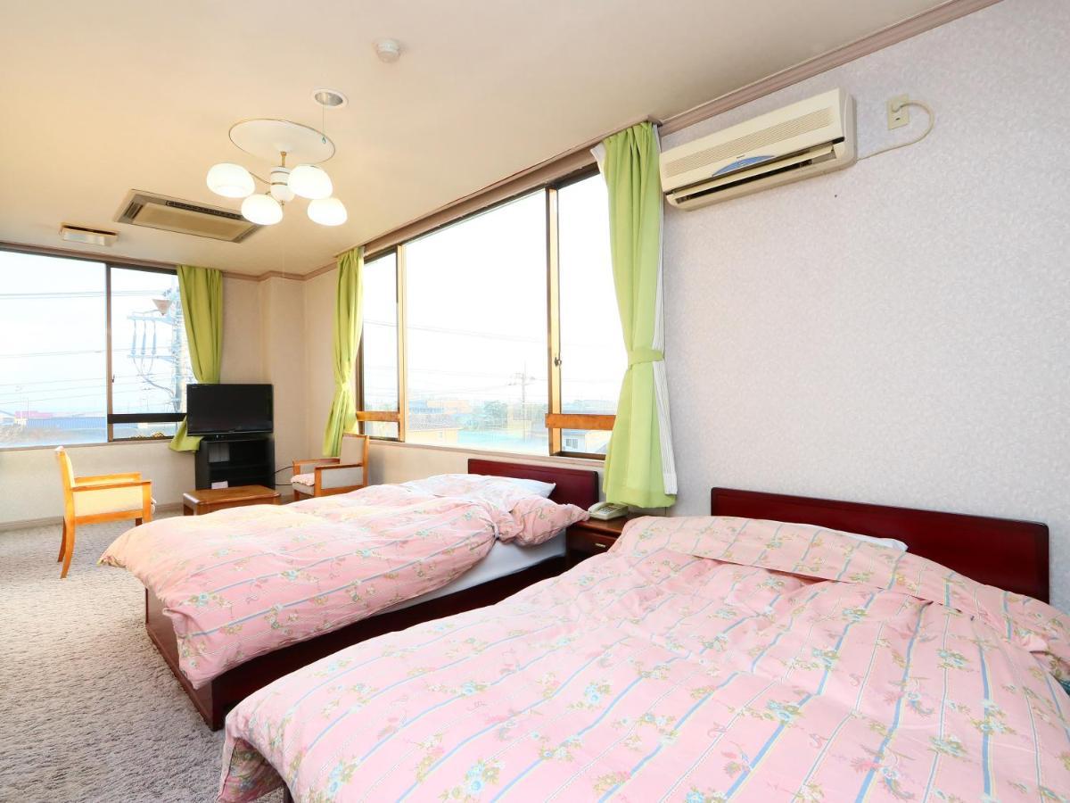 Seaside Hotel Kujukuri Sanmu Екстер'єр фото
